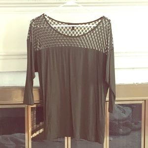 Beautiful illusion 3/4 length forest green top